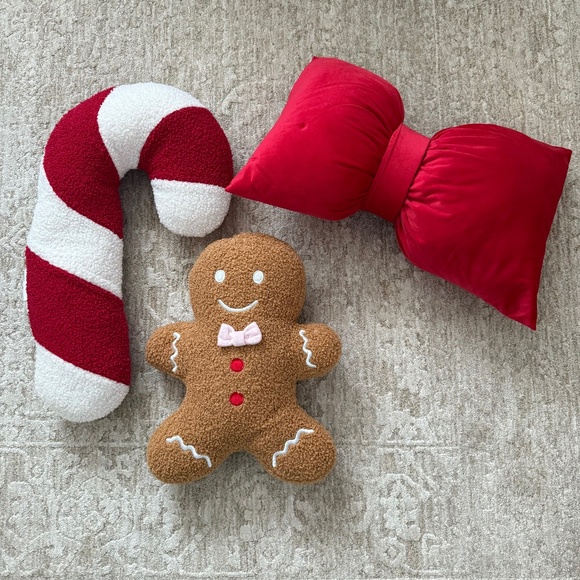 Christmas Pillows: Gingerbread, Candy Cane, & Bow - Picture 2 of 5